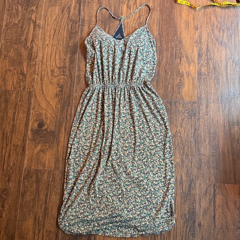 PRANA Ayala Midi Jersey Dress in Black Pedals Ditsy Floral Size Medium (I12)